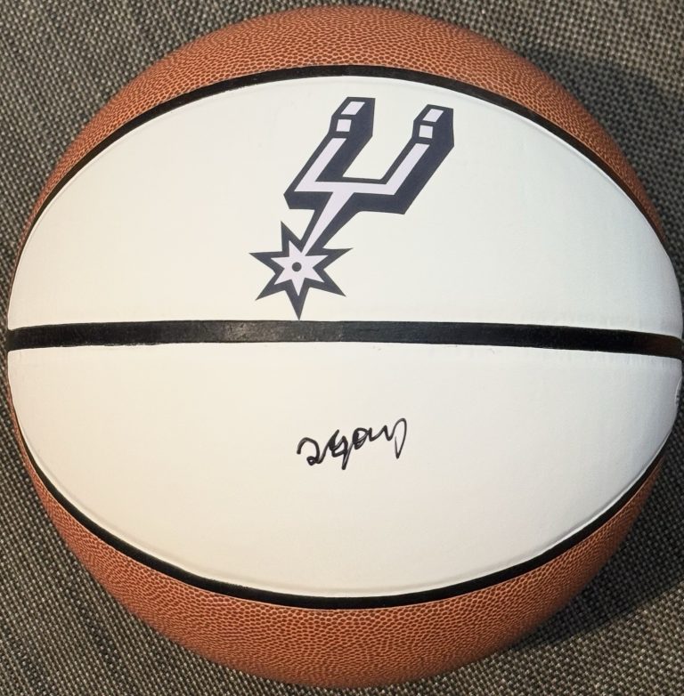 Jayden Quaintance Signed Autographed San Antonio Spurs Logo Basketball JSA COA