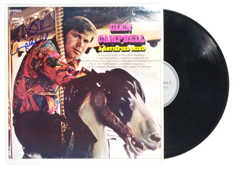 Glen Campbell hand SIGNED A Satisfied Mind Vinyl Record JSA COA Autographed