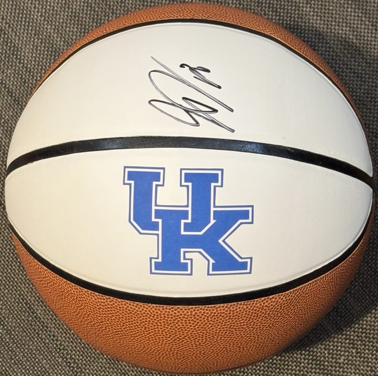 Julius Randle Signed Autographed Kentucky Wildcats Logo Basketball PSA/DNA COA