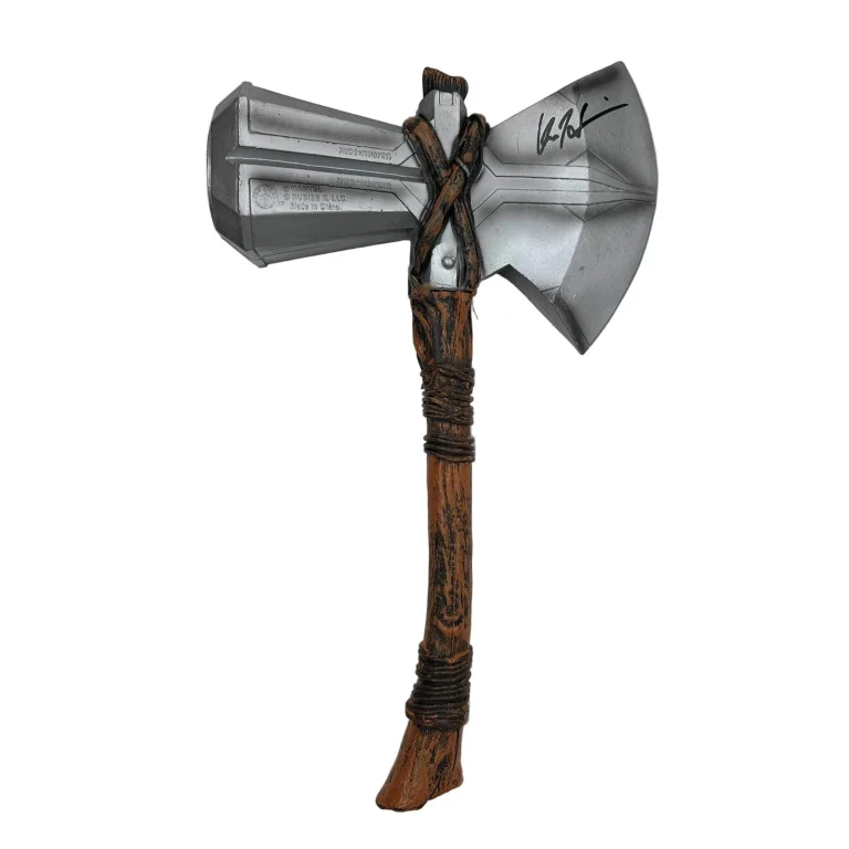 Autographed/Signed Chris Hemsworth Thor Stormbreaker 18