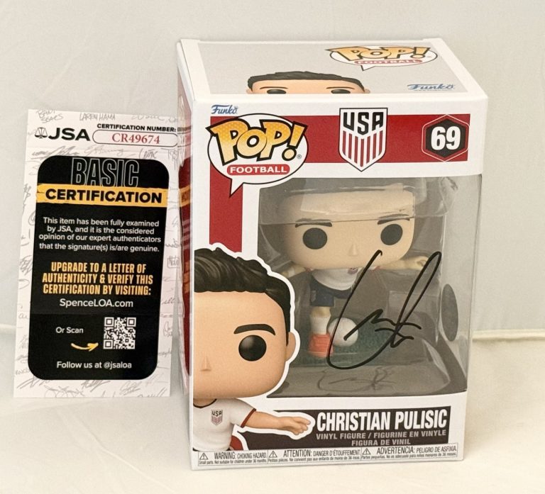 Christian Pulisic signed Team USA Soccer #69 Funko Pop autographed World Cup JSA