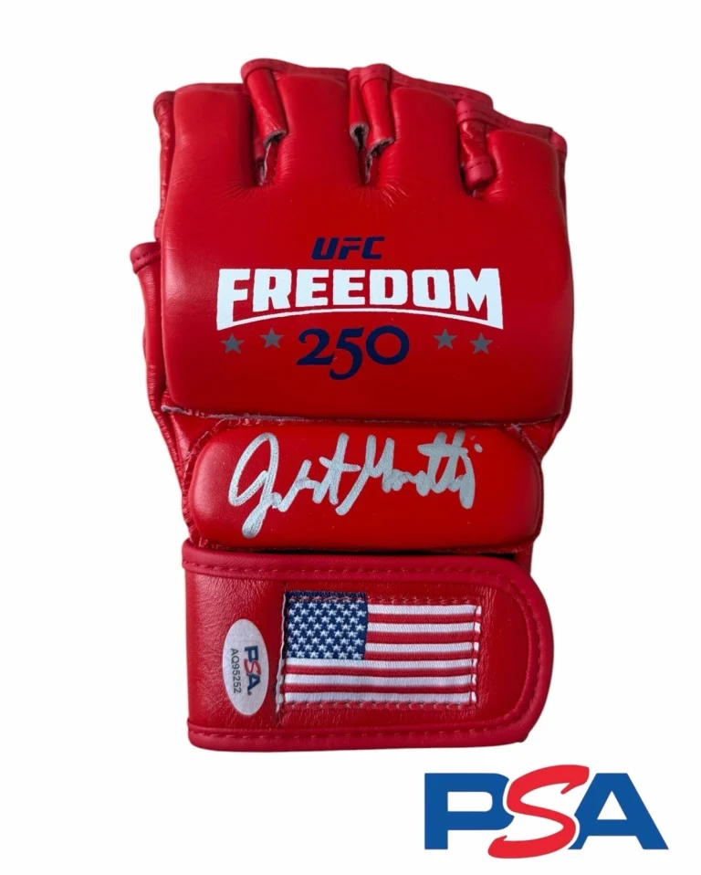 Justin Gaethje Signed 2026 UFC Freedom 250 Fight Glove PSA AUTO USA WHITE HOUSE