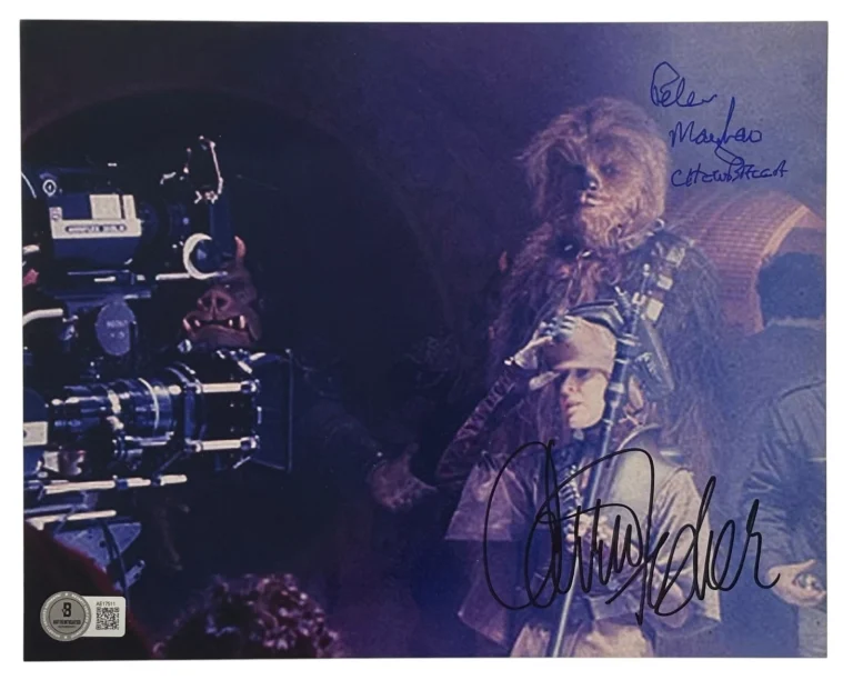 Carrie Fisher Peter Mayhew Signed Auto Star Wars ROTJ 8x10 Photo Beckett BAS 10