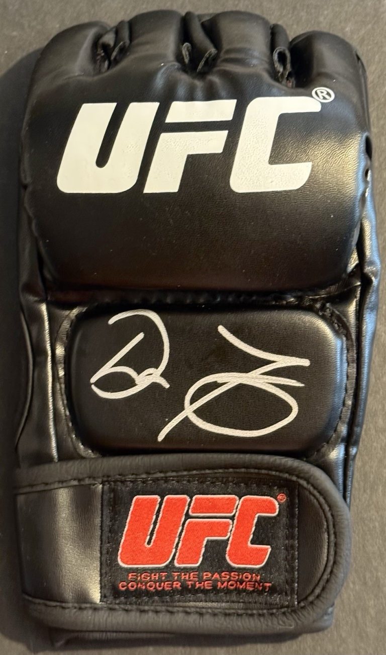 Don Frye Signed Autographed UFC Fight Glove PSA/DNA COA The Predator