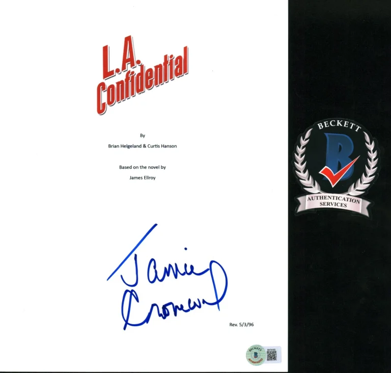 JAMES CROMWELL SIGNED LA CONFIDENTIAL FULL MOVIE SCRIPT BECKETT BAS COA