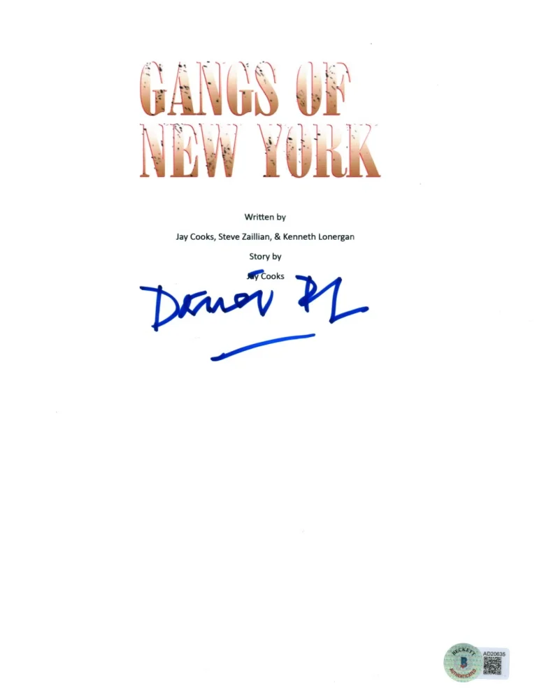DANIEL DAY LEWIS SIGNED GANGS OF NEW YORK FULL MOVIE SCRIPT BECKETT LOA COA RARE