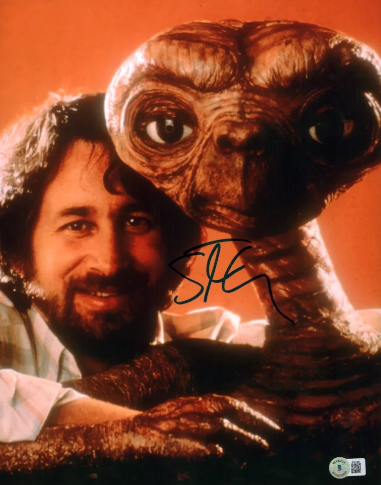 STEVEN SPIELBERG SIGNED ET 11X14 LEGENDARY DIRECTOR BECKETT BAS FULL LOA JAWS