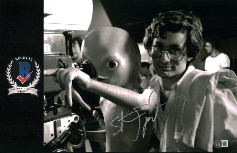 STEVEN SPIELBERG SIGNED CLOSE ENCOUNTERS 11X14 BECKETT BAS FULL LOA COA