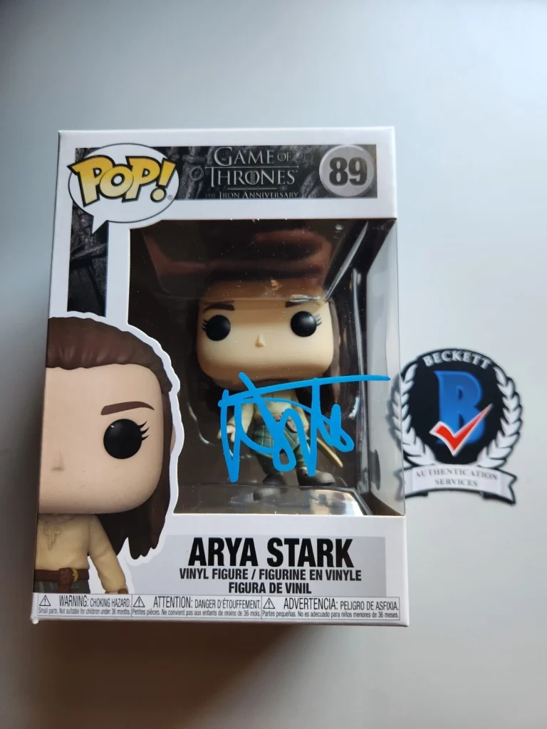 MAISIE WILLIAMS SIGNED ARYA GAME OF THRONES FUNKO POP BECKETT BAS COA STARK