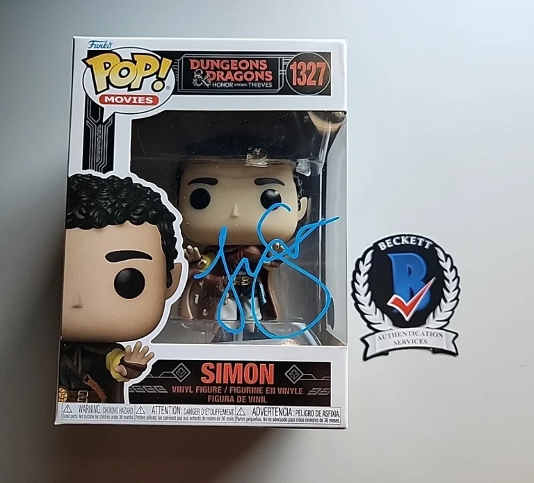 JUSTICE SMITH SIGNED DUNGEONS AND DRAGONS SIMON FUNKO POP BECKETT BAS COA