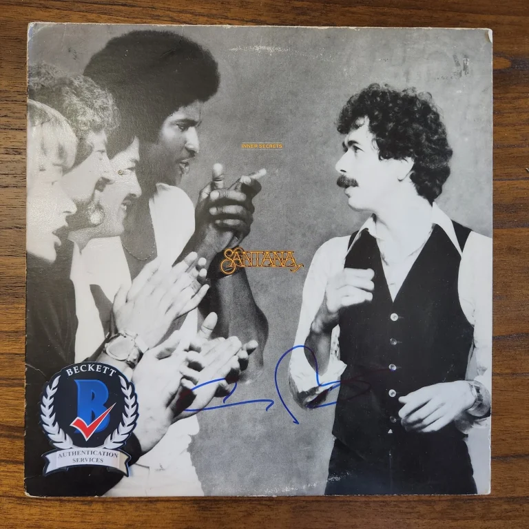 CARLOS SANTANA SIGNED VINYL LP INNER SECRETS LEGENDARY GUITARIST BECKETT BAS COA