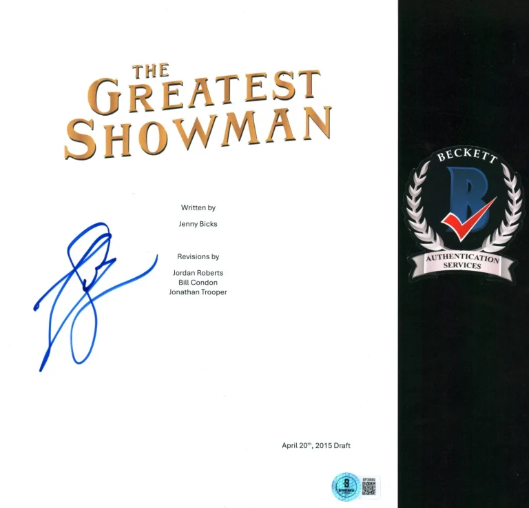 ZAC EFRON SIGNED THE GREATEST SHOWMAN MOVIE SCRIPT AUTOGRAPH BECKETT BAS COA