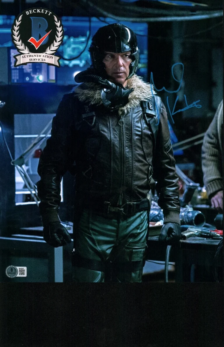 MICHAEL KEATON SIGNED SPIDERMAN THE VULTURE MARVEL 11X14 PHOTO MCU BECKETT COA