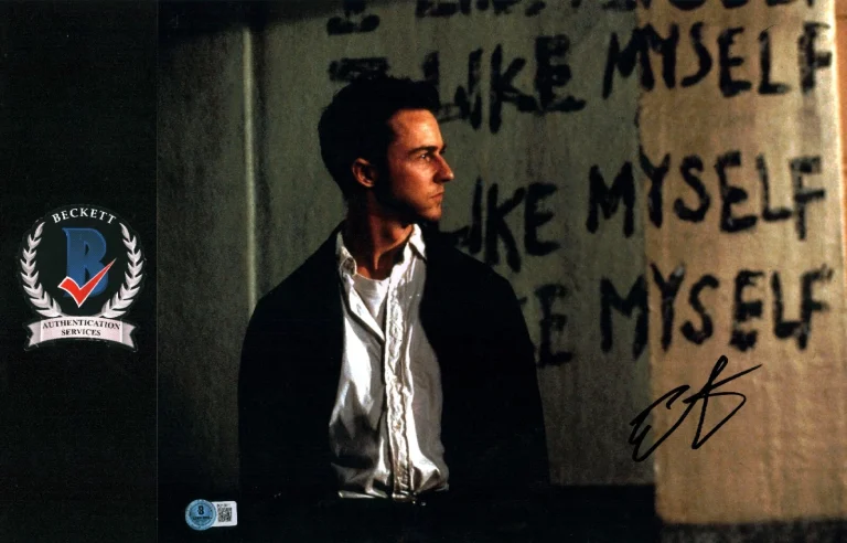 EDWARD NORTON SIGNED FIGHT CLUB TYLER DURDEN 11X14 PHOTO FINCHER FILM BAS COA