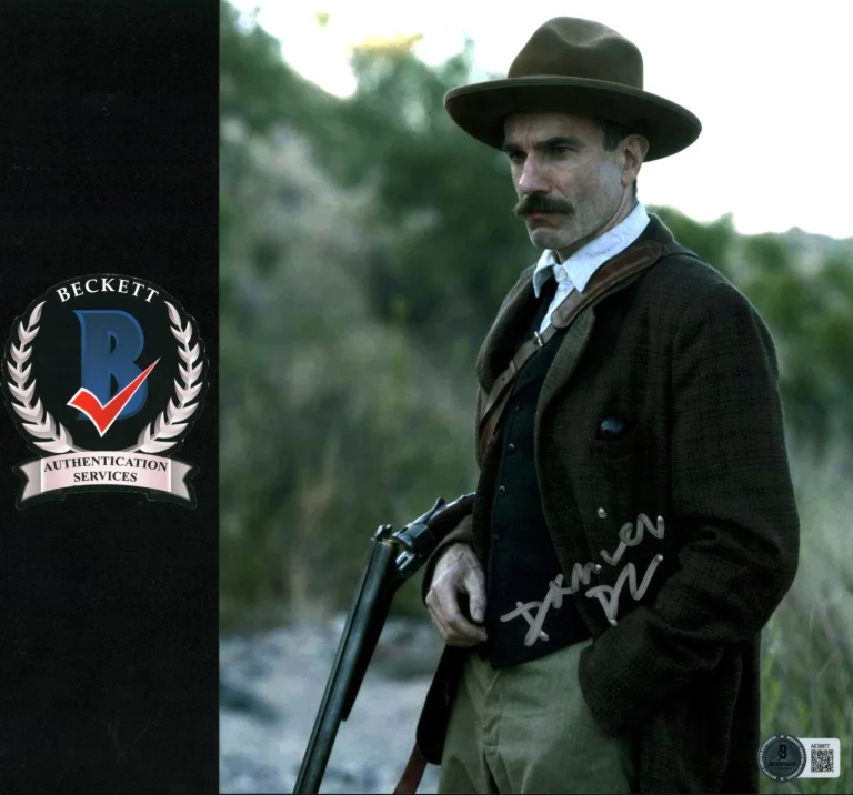 Daniel Day Lewis Signed There Will Be Blood 8x10 Photo Autographed BAS LOA COA