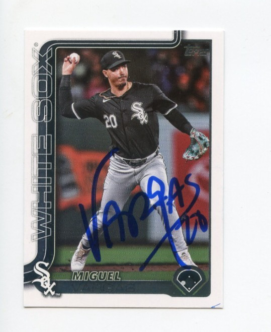 MIGUEL VARGAS SIGNED 2025 TOPPS BASEBALL CARD AUTO