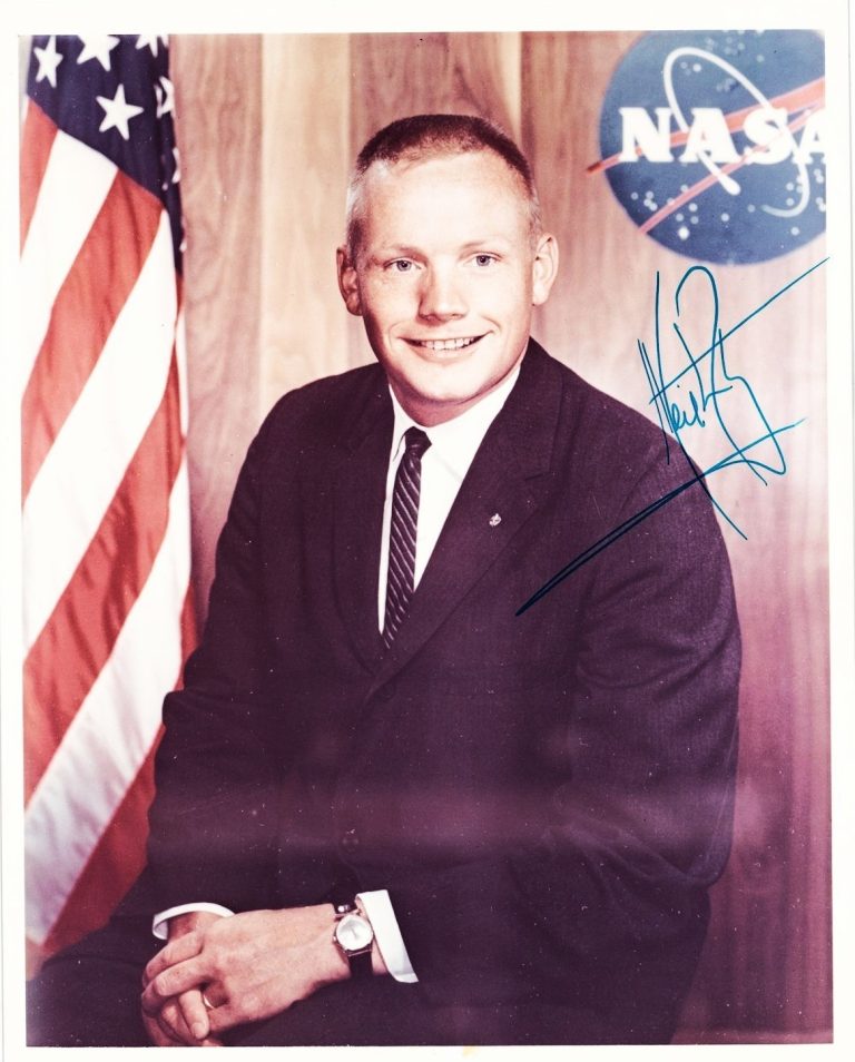 Neil Armstrong Signed 8x10 NASA Portrait Photograph Beckett BAS Near Mint