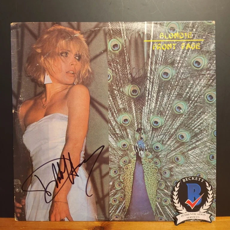 Debbie Harry Signed Blondie Vinyl Front Page Beautiful Blonde Rock Star COA BAS