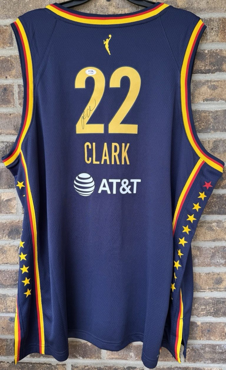 Caitlin Clark Signed Officially Licensed Indiana Nike Swingman Jersey PSA/DNA