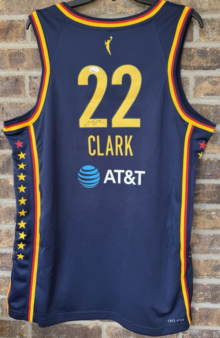 Caitlin Clark Signed Officially Licensed Indiana Nike Swingman Jersey PSA/DNA