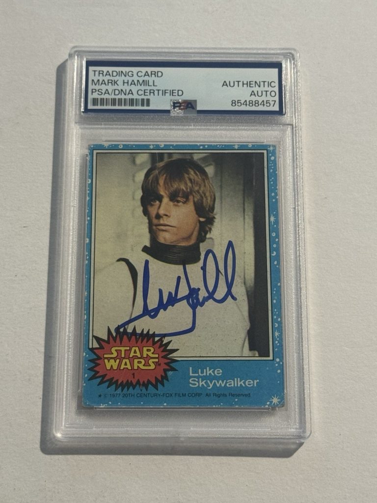 Mark Hamill 1977 Topps Star Wars #1 Luke Skywalker Signed Auto RC Rookie PSA