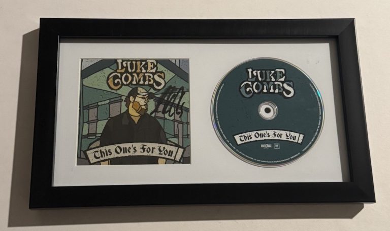 LUKE COMBS SIGNED CD FRAMED COUNTRY SINGER STAR THIS ONE’S FOR YOU RARE COA