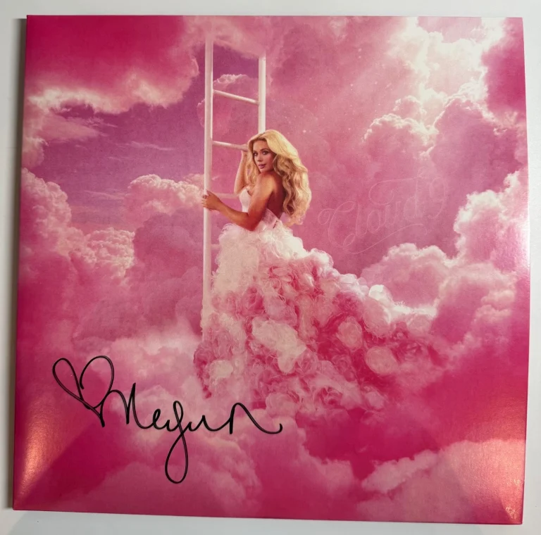 Megan Moroney JSA Signed Autograph Album Record Vinyl Cloud 9
