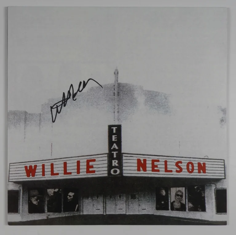 Willie Nelson JSA Signed Autograph Album Record Vinyl Teatro