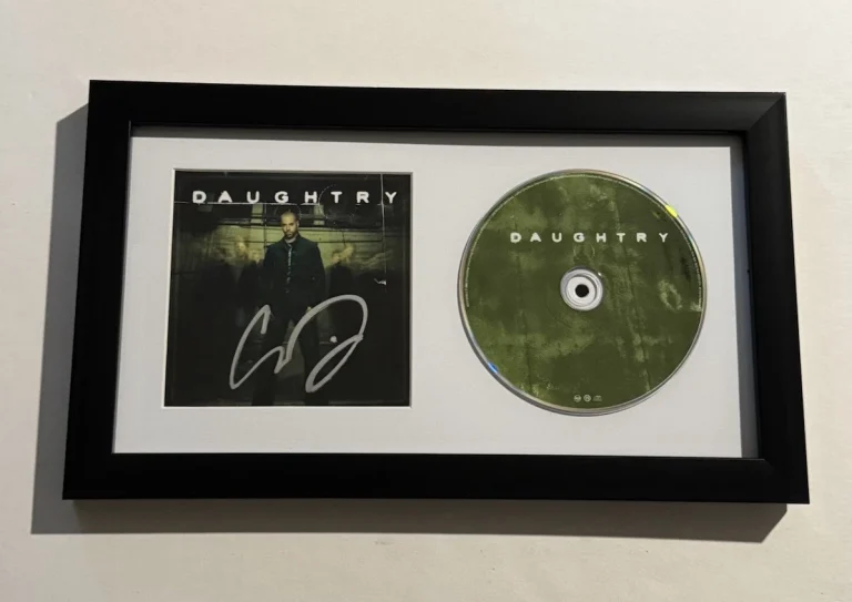 CHRIS DAUGHTRY SIGNED SELF TITLED CD FRAMED DAUGHTRY BAND LEAD SINGER RARE COA