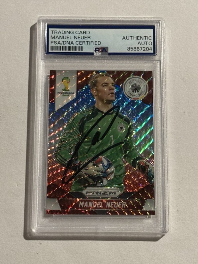 2014 Panini Prizm World Cup Manuel Neuer Signed Auto RC #83 Blue & Red Wave PSA