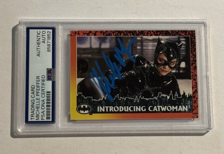 Michelle Pfeiffer Signed Auto RC 1992 Topps Batman Returns #4 Catwoman PSA