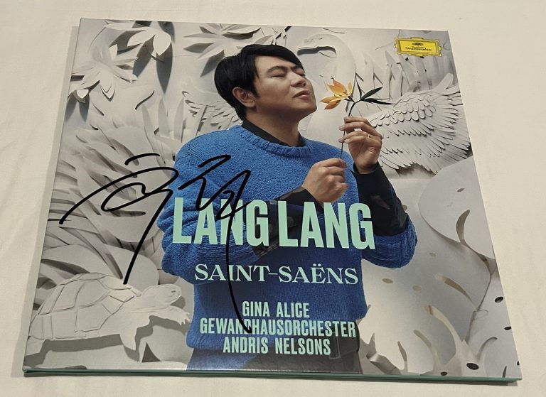 LANG LANG SIGNED SAINT - SAENS VINYL RECORD JSA