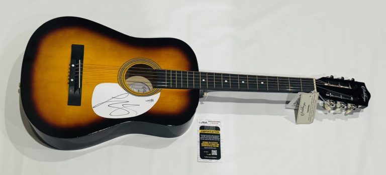 LUKE BRYAN SIGNED SUNBURST ACOUSTIC GUITAR COUNTRY LEGEND JSA COA