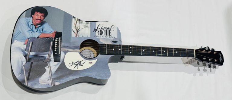 LIONEL RITCHIE SIGNED FULL SIZE CUSTOM CAN'T SLOW DOWN ACOUSTIC GUITAR PSA COA