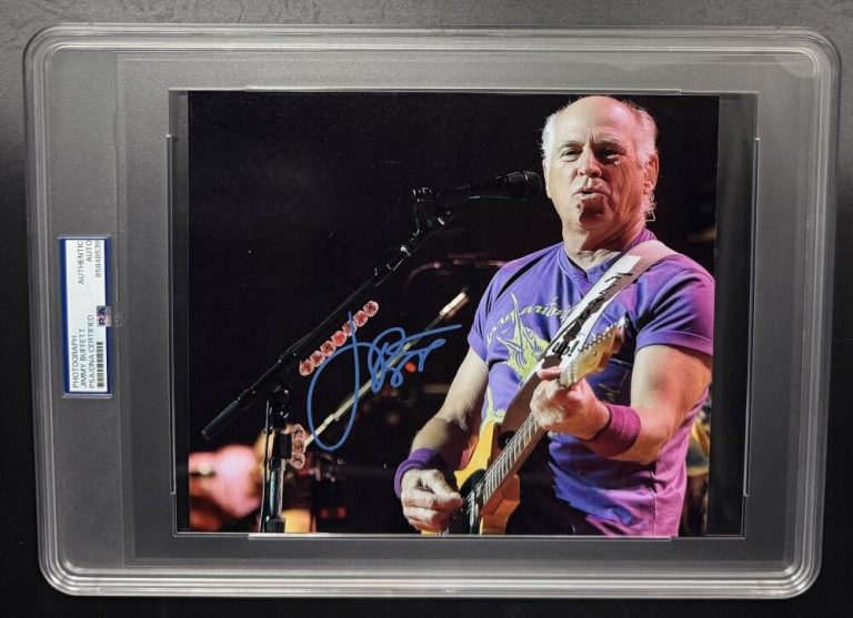 Jimmy Buffett Signed Autograph PSA/DNA Slabbed Photo - Margaritaville w/ Guitar