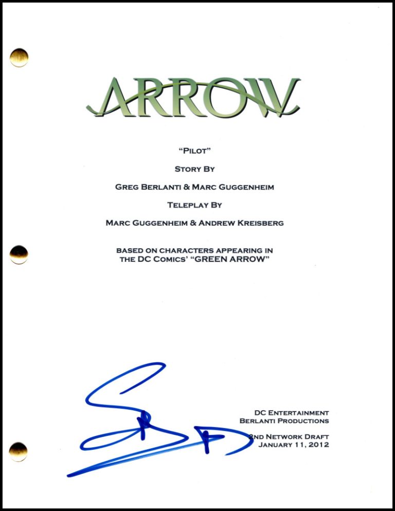 Stephen Amell Signed Autograph Arrow Full Pilot Script Screenplay - Oliver Queen
