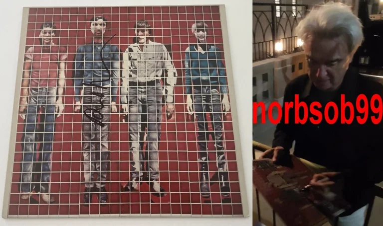 DAVID BYRNE SIGNED AUTOGRAPH TALKING HEADS VINYL w/EXACT PROOF & BECKETT COA