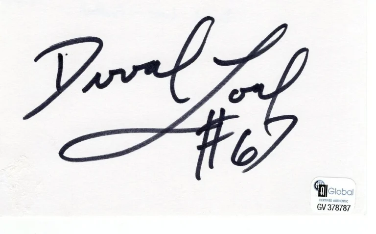 Duval Love Playing Los Angeles Rams Steelers UCLA Bruins Signed Autograph GAI