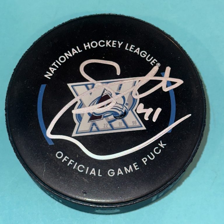 SCOTT WEDGEWOOD Signed Colorado AVALANCHE 30th Official GAME Puck Beckett (BAS)