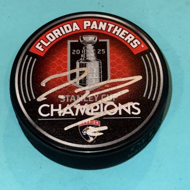 JEFF PETRY (Panthers)  Signed 2025 STANLEY CUP CHAMPS Puck Beckett (BAS)