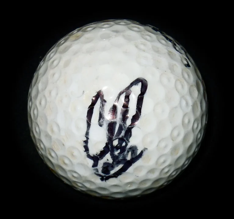 CHARLES HOWELL III AUTOGRAPHED USED GOLF BALL (PGA) W/ PROOF!