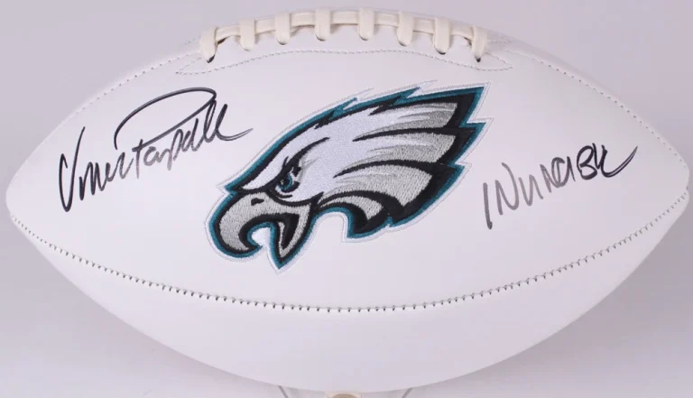 VINCE PAPALE AUTOGRAPHED FOOTBALL (EAGLES / INVINCIBLE) - JSA COA!