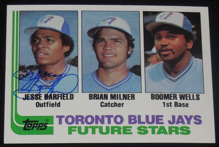 JESSE BARFIELD AUTOGRAPHED 1982 TOPPS #203 ROOKIE CARD (BLUE JAYS) W/ COA!