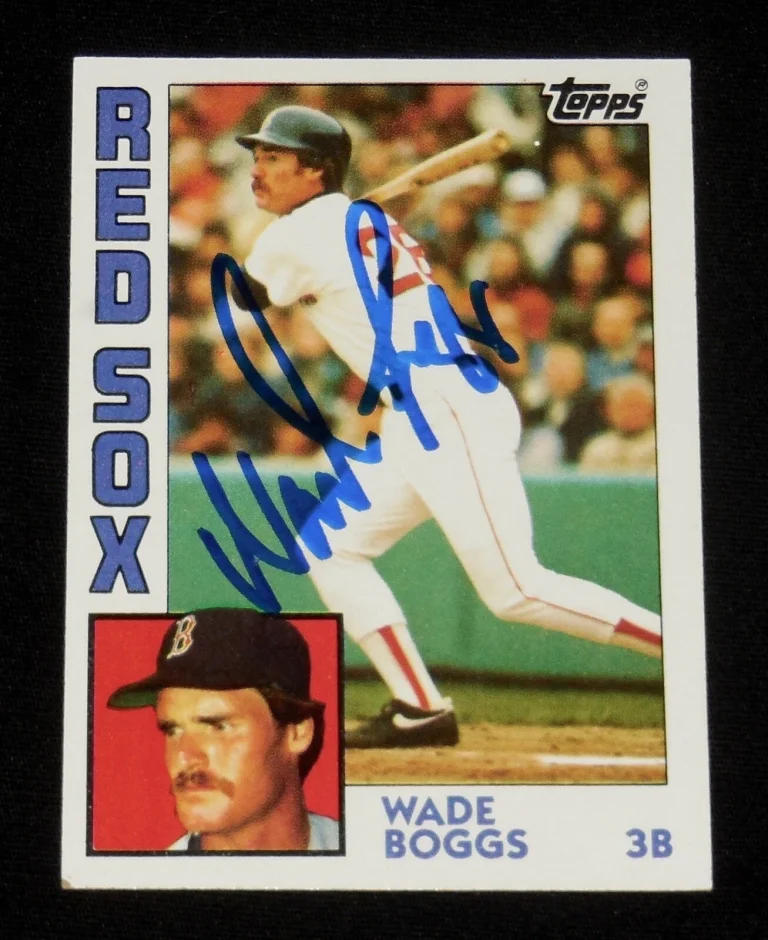 WADE BOGGS AUTOGRAPHED 1984 TOPPS 2ND YEAR BASEBALL CARD (BOSTON RED SOX)