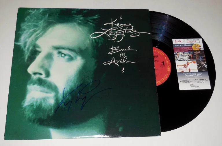 KENNY LOGGINS AUTOGRAPHED ALBUM (BACK TO AVALON) - JSA COA!