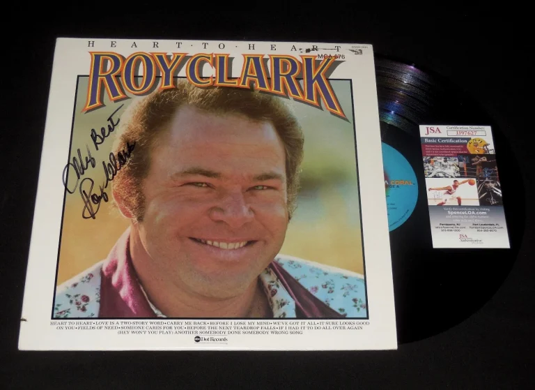 ROY CLARK AUTOGRAPHED VINYL RECORD ALBUM (HEART TO HEART) - JSA COA!