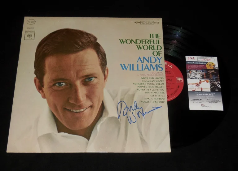 ANDY WILLIAMS AUTOGRAPHED VINYL RECORD ALBUM (THE WONDERFUL WORLD OF) - JSA COA!
