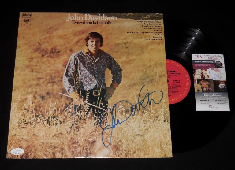 JOHN DAVIDSON AUTOGRAPHED VINYL RECORD ALBUM (EVERYTHING IS BEAUTIFUL) - JSA COA