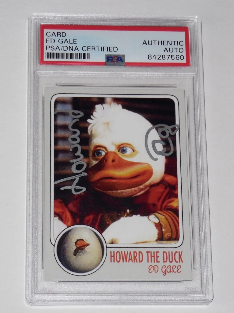 ED GALE AUTOGRAPHED TRADING CARD (PSA DNA) - HOWARD THE DUCK!