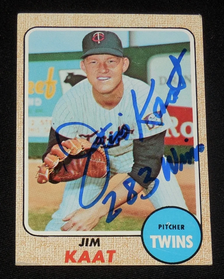 JIM KAAT AUTOGRAPHED 1968 TOPPS BASEBALL CARD (MINNESOTA TWINS) - 283 WINS!